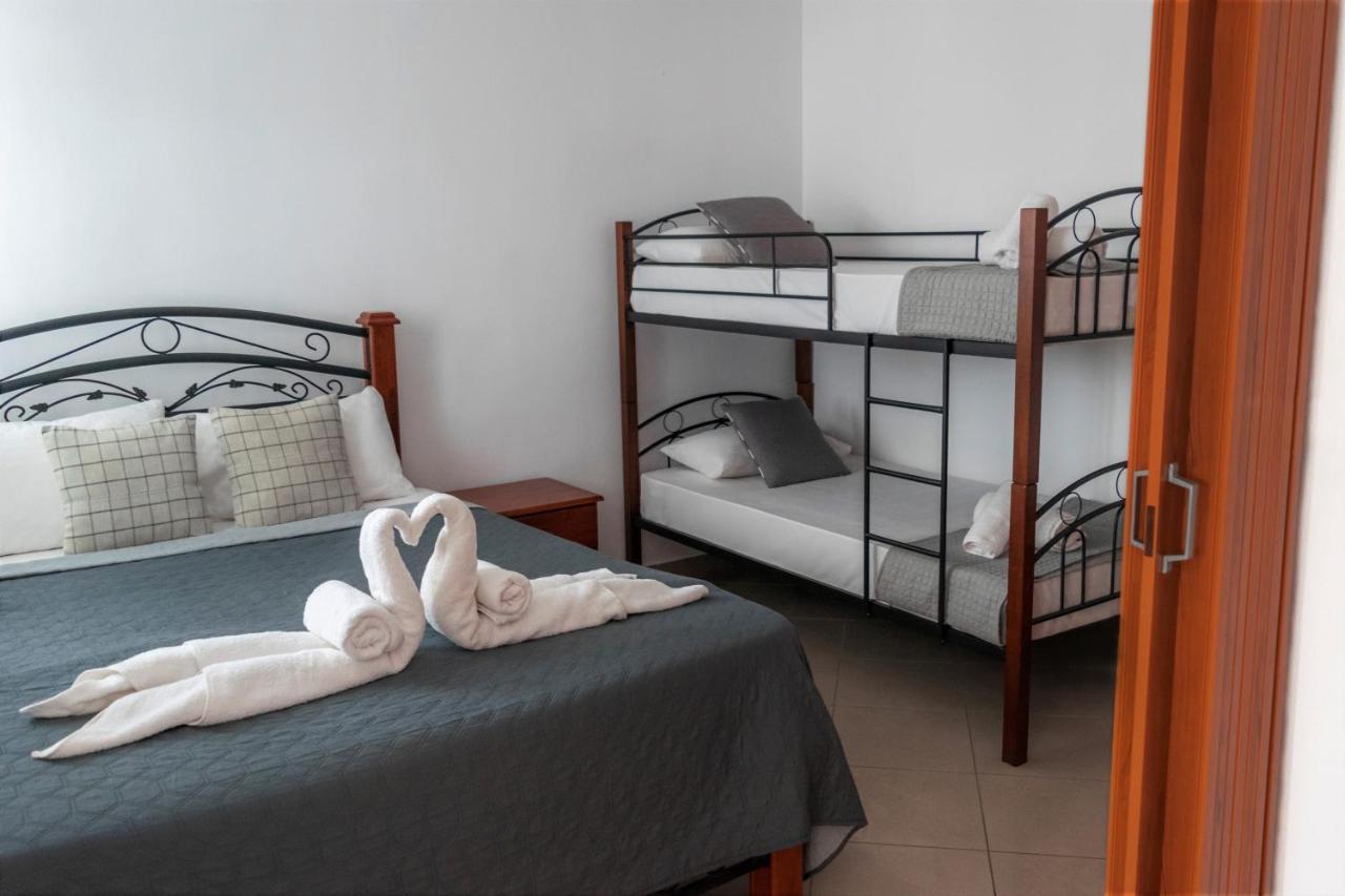 Kapahi Seaview Hotel Apartments Potos Zewnętrze zdjęcie