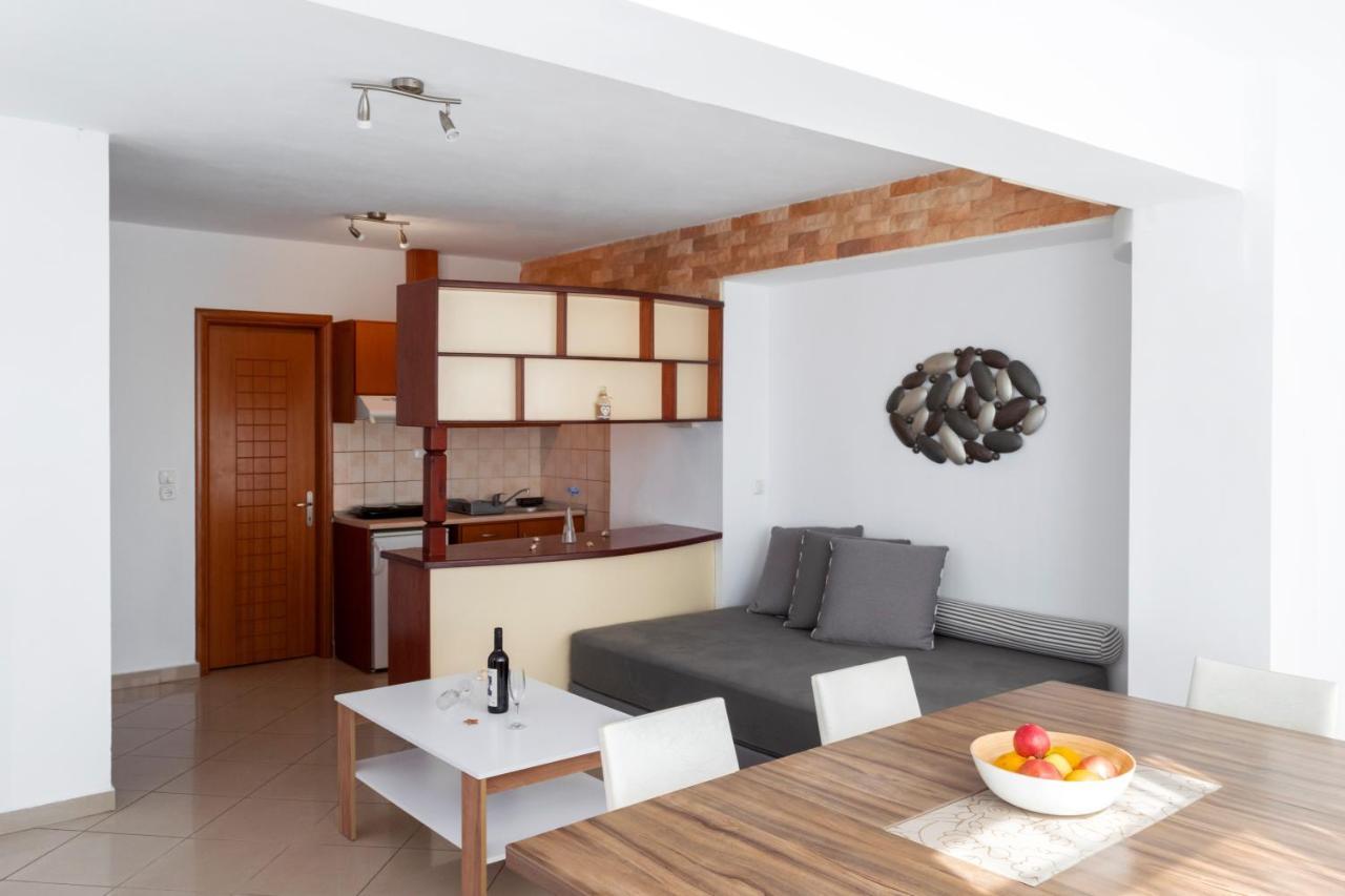 Kapahi Seaview Hotel Apartments Potos Zewnętrze zdjęcie