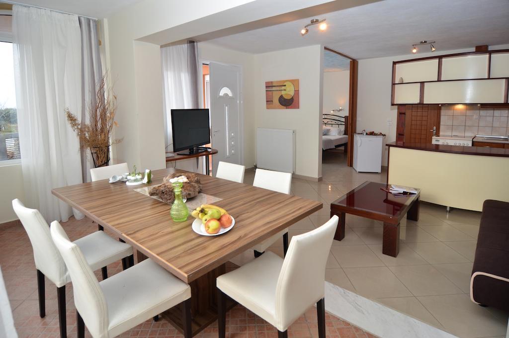 Kapahi Seaview Hotel Apartments Potos Zewnętrze zdjęcie