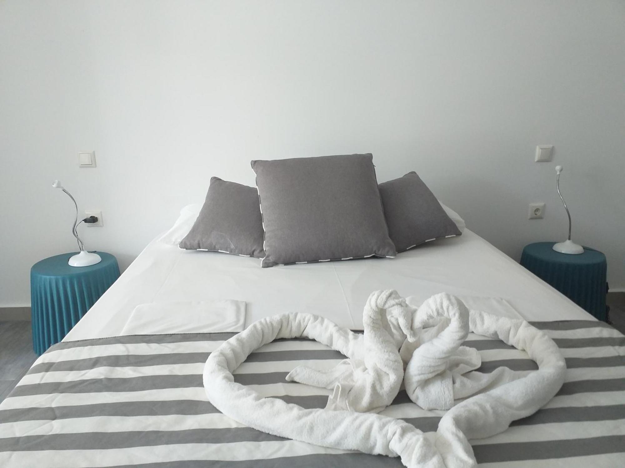 Kapahi Seaview Hotel Apartments Potos Pokój zdjęcie