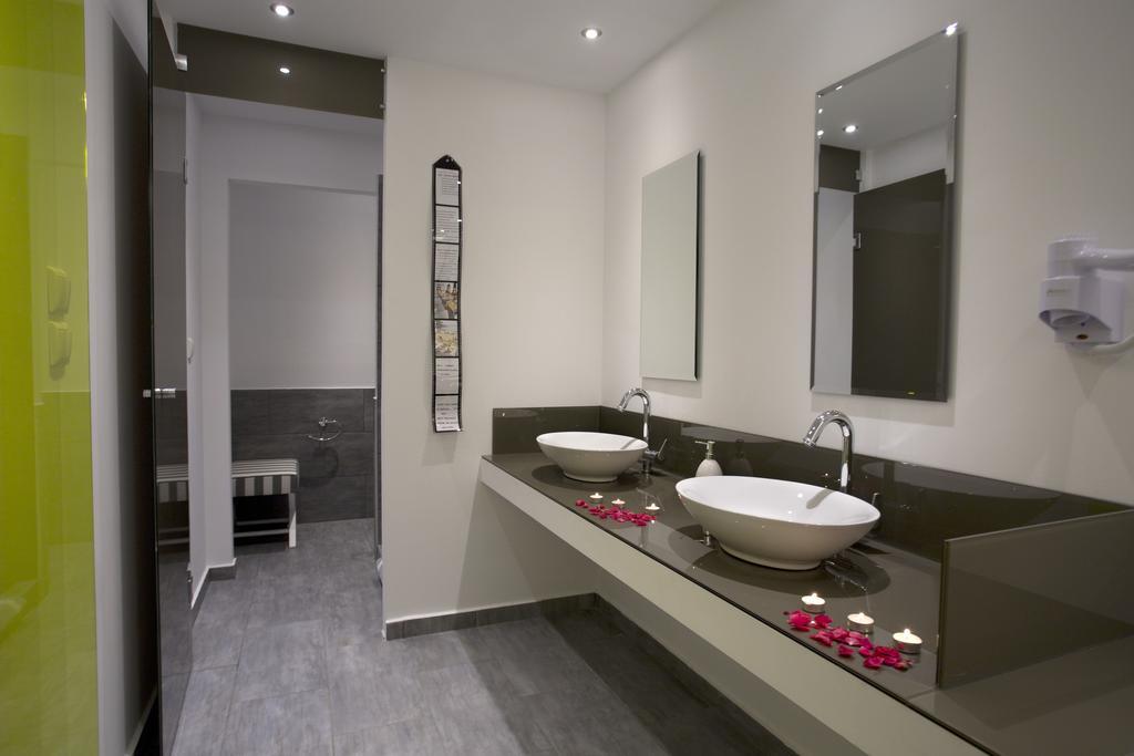Kapahi Seaview Hotel Apartments Potos Pokój zdjęcie